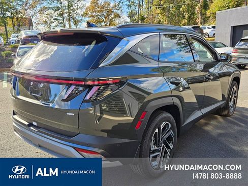 New 2025 Hyundai Tucson Limited image 12
