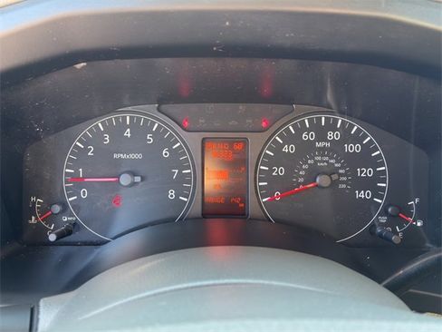 Used 2019 Nissan NV 3500 SL image 12