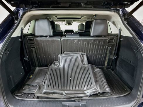 Used 2022 Toyota Highlander Platinum image 27