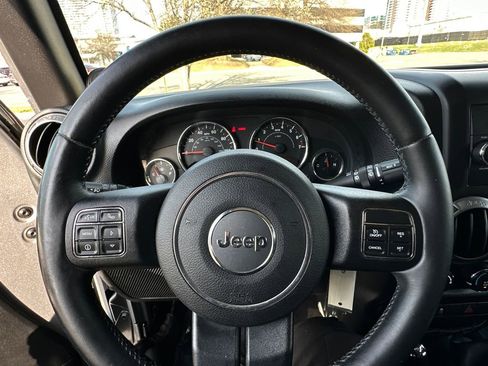 Used 2014 Jeep Wrangler Unlimited Sport w/ Quick Order Package 23S image 16