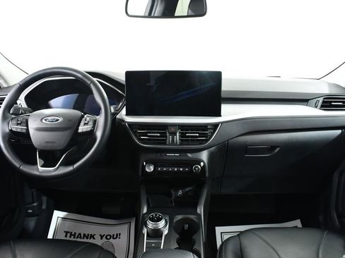 Used 2025 Ford Escape Platinum w/ Premium Technology Package AWD/4WD image 7