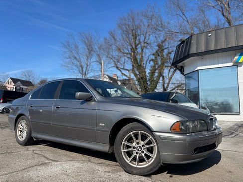 Used 2003 BMW 525i Sedan image 1