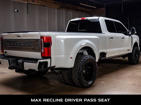 Used 2025 Ford F350 Platinum w/ Platinum Plus Package image 10