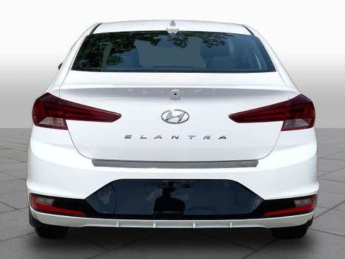 Used 2020 Hyundai Elantra SEL w/ Cargo Package (C1) FWD image 5