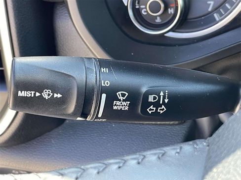 Used 2024 RAM 1500 Laramie image 29