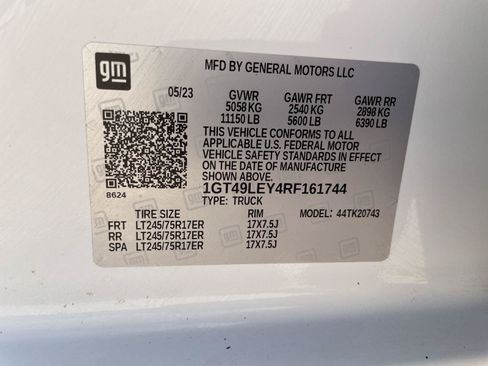 Used 2024 GMC Sierra 2500 Pro w/ Convenience Package AWD/4WD image 40