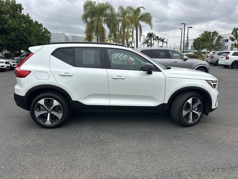 Certified 2026 Volvo XC40 B5 Plus w/ Protection Package Premier AWD/4WD image 3