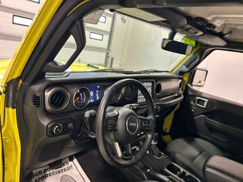 Used 2023 Jeep Wrangler Unlimited Sport AWD/4WD image 16