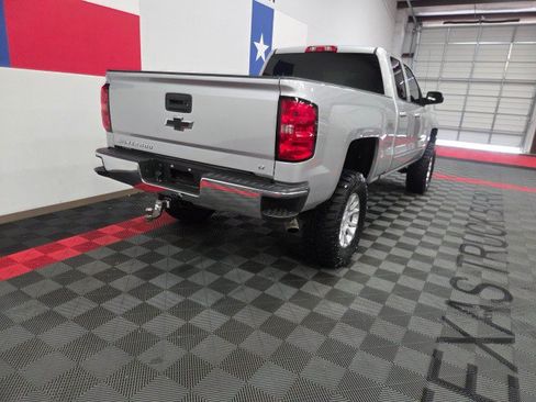 Used 2018 Chevrolet Silverado 1500 LT w/ Texas Edition RWD image 18