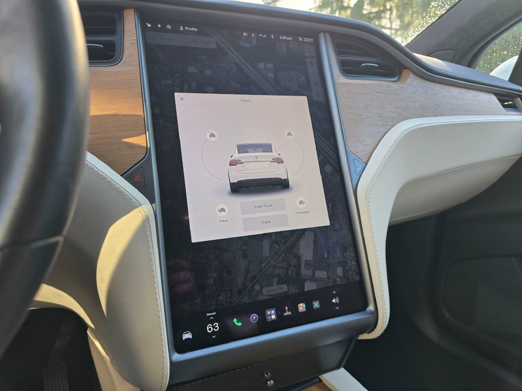 Used 2020 Tesla Model X Long Range AWD/4WD image 18