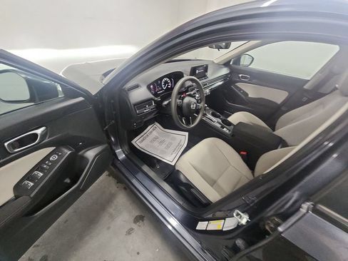 Used 2022 Honda Civic LX image 10