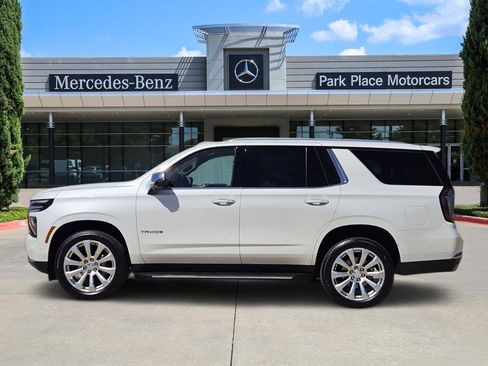 Used 2025 Chevrolet Tahoe Premier image 3