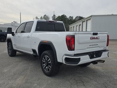 Used 2022 GMC Sierra 2500 AT4 w/ AT4 Preferred Package image 3