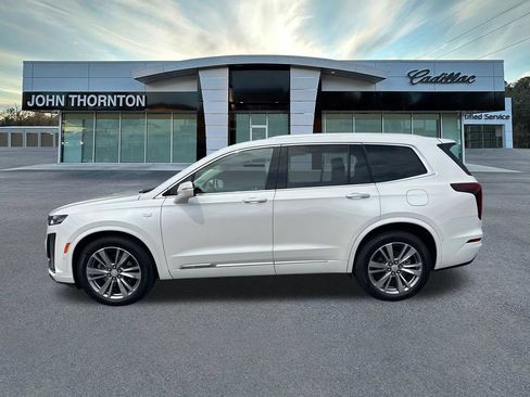 Certified 2024 Cadillac XT6 Premium Luxury w/ Technology Package AWD/4WD image 8