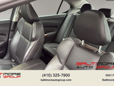 Used 2017 Acura TLX FWD image 14
