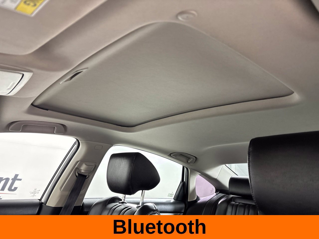 Used 2022 Honda Accord Touring image 11
