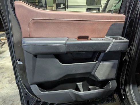 Used 2023 Ford F150 Lariat w/ Equipment Group 502A High image 16