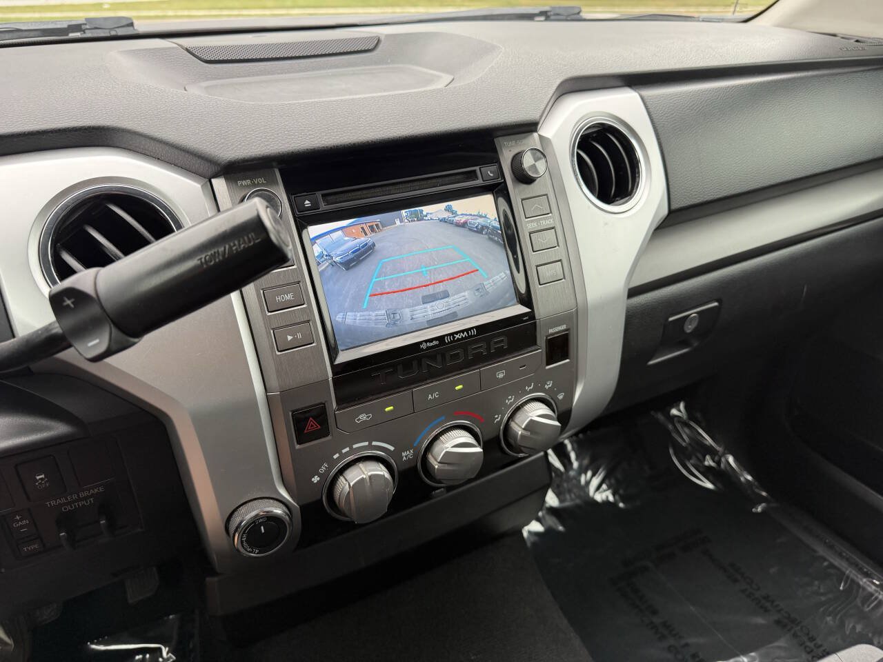 Used 2016 Toyota Tundra SR5 w/ TRD Off Road Package AWD/4WD image 21