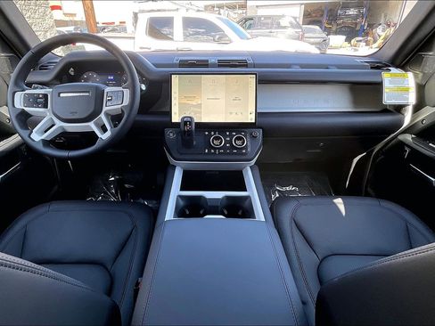 New 2026 Land Rover Defender 110 S AWD/4WD image 8
