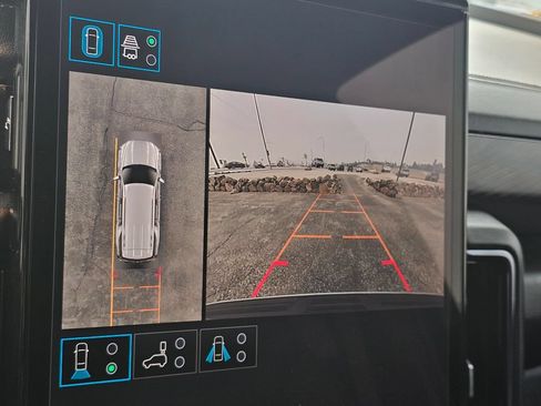 Certified 2026 GMC Yukon AT4 AWD/4WD image 33