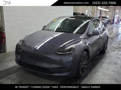 Used 2023 Tesla Model Y Performance AWD/4WD image 1