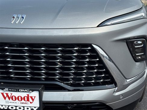 New 2026 Buick Enclave Avenir w/ Super Cruise Package image 10