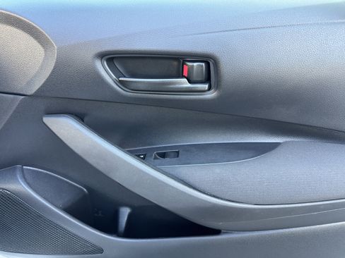 Used 2023 Toyota Corolla LE image 23