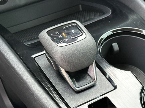 New 2026 Nissan Rogue S image 32