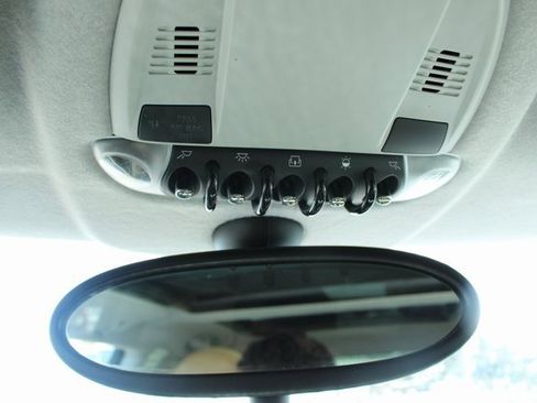 Used 2010 MINI Cooper S image 21