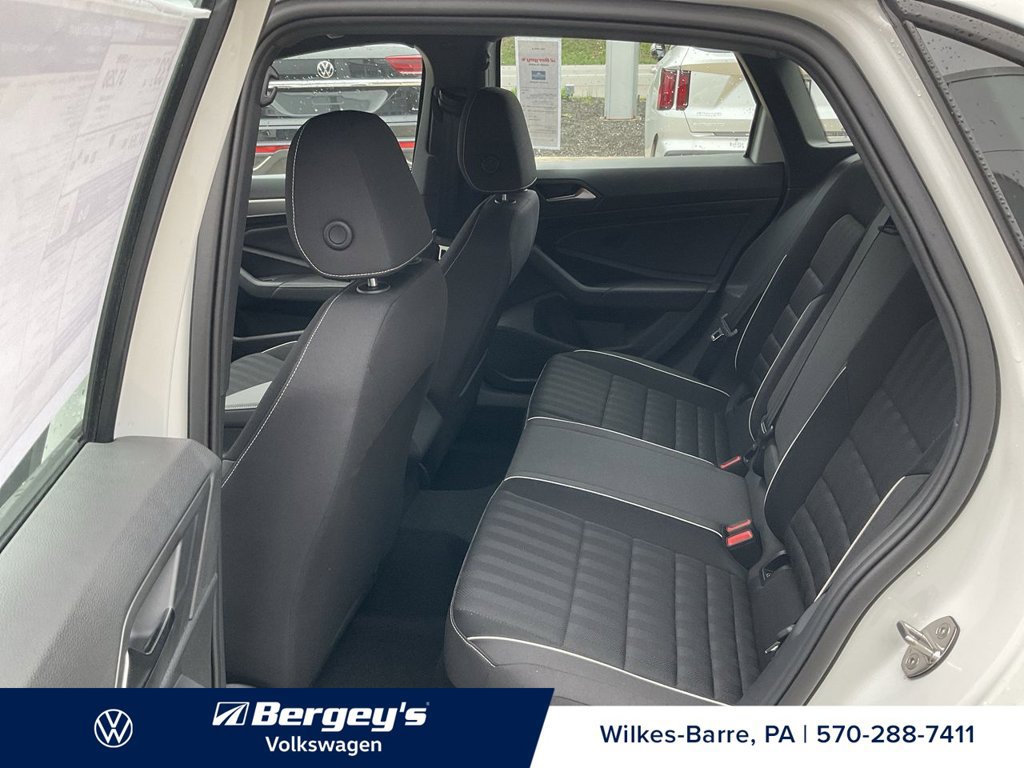 Used 2023 Volkswagen Jetta Sport FWD image 15