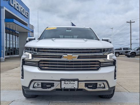 Used 2021 Chevrolet Silverado 1500 High Country w/ Technology Package AWD/4WD image 11