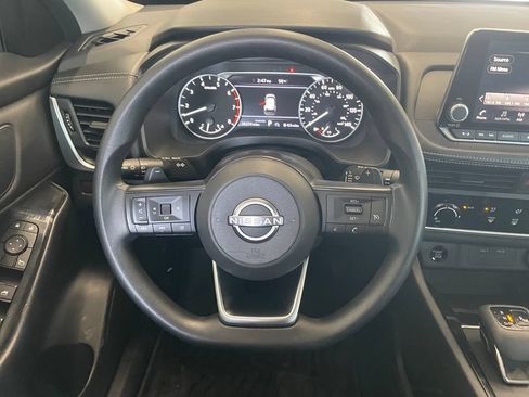 Certified 2024 Nissan Rogue S FWD image 13