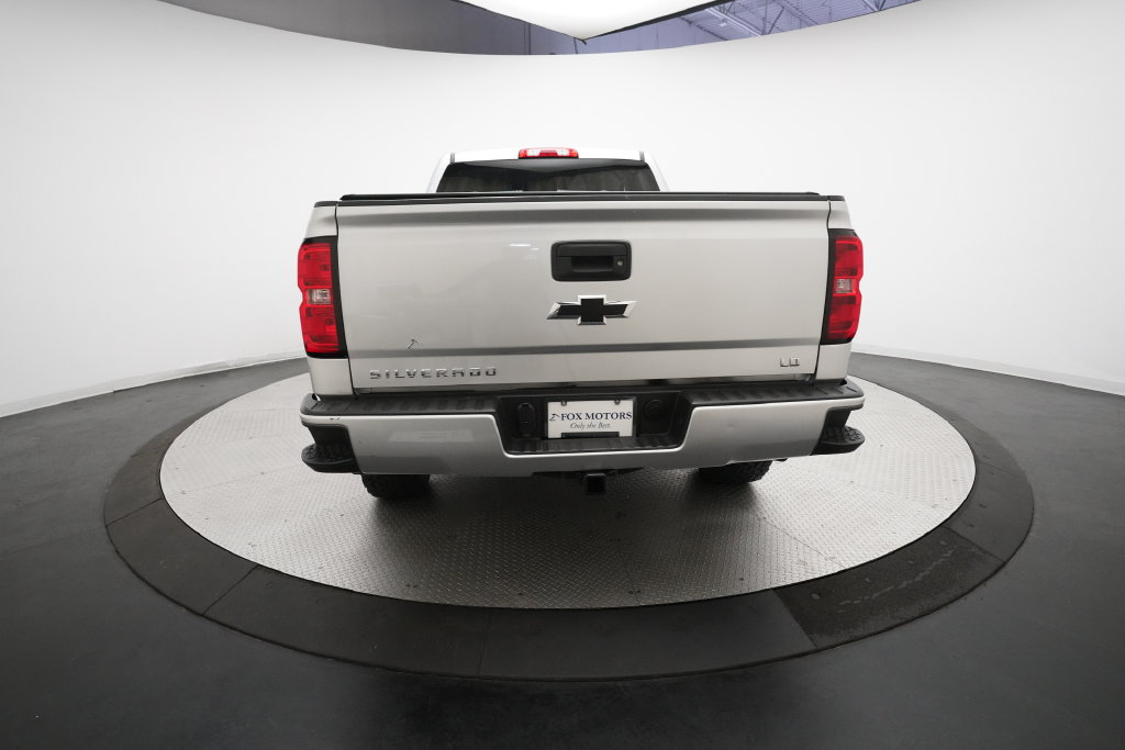 Used 2019 Chevrolet Silverado 1500 Custom w/ Custom Convenience Package AWD/4WD image 23