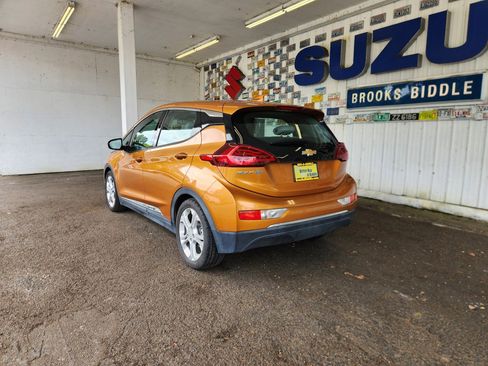 Used 2017 Chevrolet Bolt LT FWD image 5