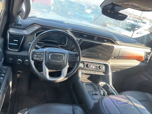 Used 2024 GMC Sierra 3500 Denali w/ Denali Reserve Package image 6