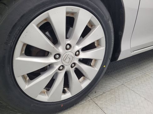 Used 2014 Honda Accord EX image 31