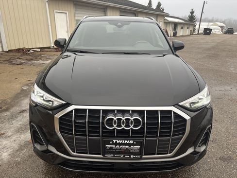 Used 2022 Audi Q3 2.0T Premium w/ Convenience Package image 12