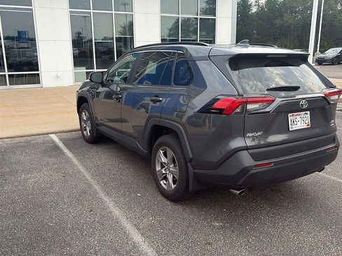 Used 2024 Toyota RAV4 XLE w/ Convenience Package AWD/4WD image 10