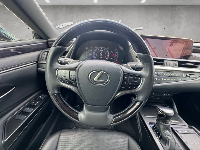 Used 2019 Lexus ES 350 w/ Premium Package FWD image 21
