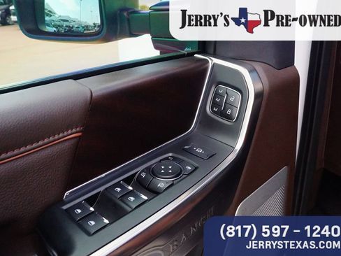 Used 2024 Ford F250 King Ranch w/ FX4 Off-Road Package AWD/4WD image 18