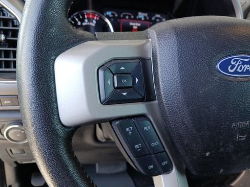 Used 2020 Ford F250 Lariat w/ Lariat Ultimate Package AWD/4WD image 36
