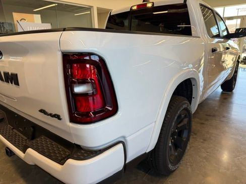 Used 2025 RAM 1500 Big Horn w/ Night Edition AWD/4WD image 21