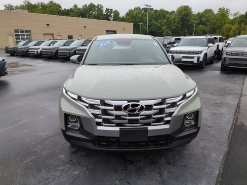 Used 2022 Hyundai Santa Cruz SEL FWD image 2