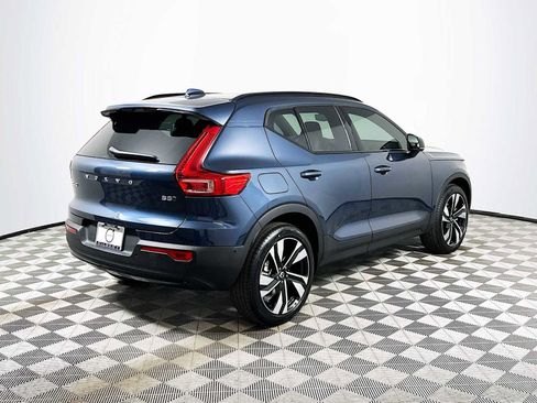 New 2026 Volvo XC40 B5 Ultra w/ Climate Package AWD/4WD image 7