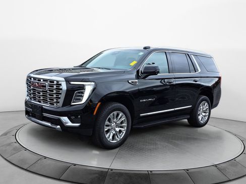 Used 2025 GMC Yukon Denali AWD/4WD image 3