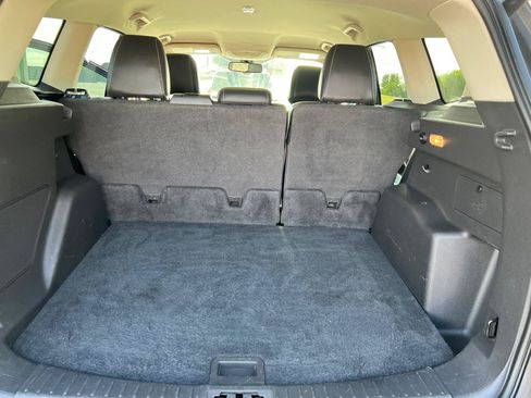 Used 2017 Ford Escape Titanium FWD image 33