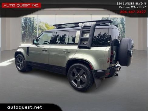 Used 2022 Land Rover Defender 110 X-Dynamic SE AWD/4WD image 7