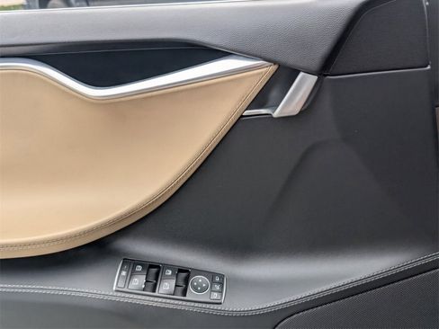 Used 2015 Tesla Model S P85D image 27