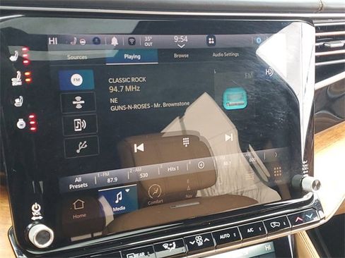 Used 2022 Jeep Grand Wagoneer Series III w/ Rear Seat Video Group 1 image 25