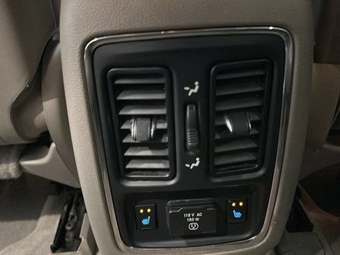 Used 2013 Dodge Durango Crew w/ Trailer Tow Group IV AWD/4WD image 30